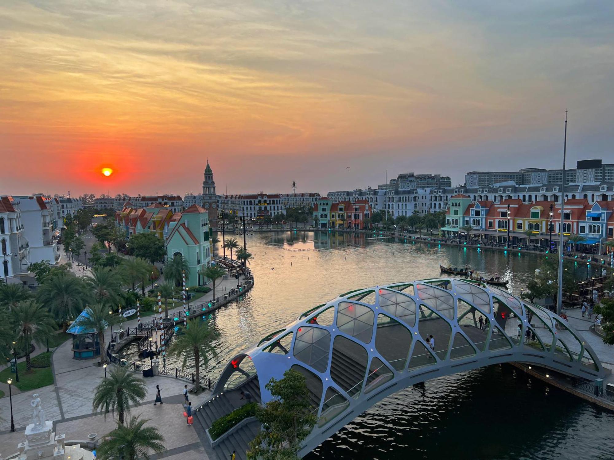 Legacy Hotel - Grand World Phu Quoc Exterior foto